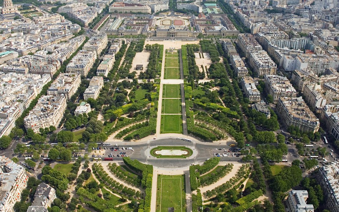 Visiting Paris in Three Days
