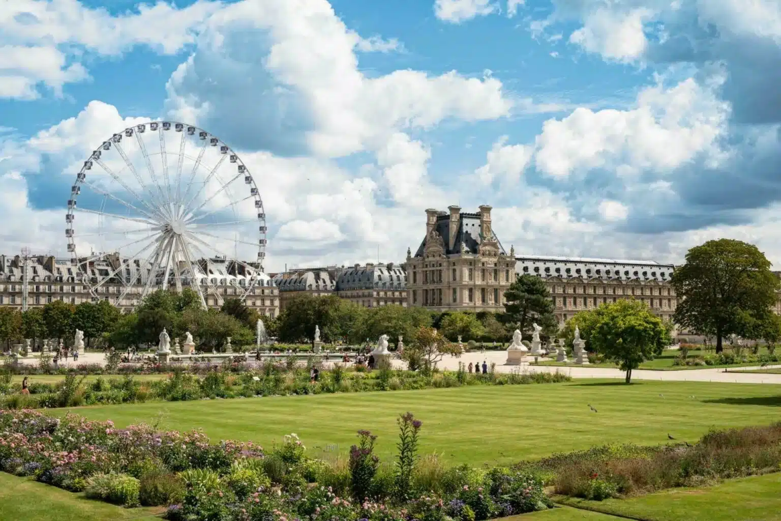 Grande roue du Jardin des Tuileries où visiter Paris avec ses ados